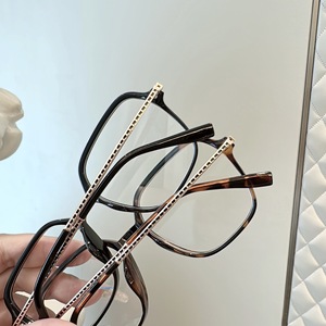 Danyang – lunettes de soleil carrées rétro pour femmes, monture légère en alliage Tr90, verres en résine, Design à la mode - Product Image 1