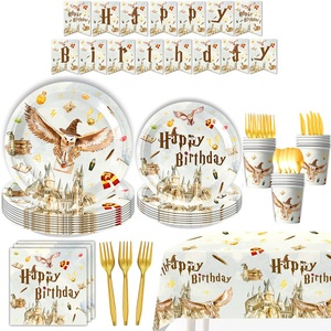 Juego de Vajilla para Fiesta Mundo Mágico Niño Mago con Amigo Artículos para Fiesta Temática Decoración de Pastel Platos Vasos Servilletas para 10 Personas - Product Image 1