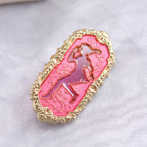 หมุดเคลือบแบบแข็งโปร่งใสพิมพ์ลาย UV อนิเมะจากนักออกแบบจากประเทศจีน - Product Image 2