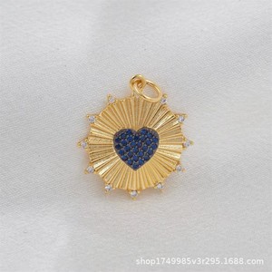 Gold Plated Heart Charm Pendant With Zircon Inlay Vintage Style Alloy Jewelry Charms For DIY Necklace Accessories - Product Image 6