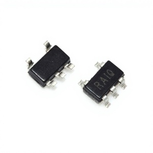 ชิปไอซี ansoyo LP5907QMF LP5907QMFX-4.5Q1 RA1Q วงจรรวม SOT-23-5ชิ้นส่วนอิเล็กทรอนิกส์จัดการพลังงาน - Product Image 1
