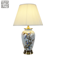 Lampe de chevet en céramique de style européen à lumière blanche chaude, prix d'usine de Guangzhou, pour la décoration de la maison