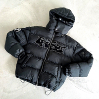 Doudoune d'hiver personnalisée ultra-légère courte en duvet de canard et d'oie avec broderie chenille, rembourrée, à capuche amovible, pour homme