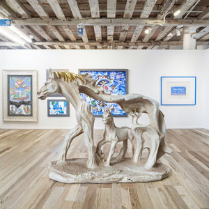 Decoración de Resina con Forma de Caballo, Estatua de Caballo Galopante Feng Shui, Artesanía de Resina, Figuras Decorativas Creativas para el Hogar - Product Image 2