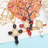 Offre Spéciale créatif personnalisé vacances pendentif bijoux étincelant plein diamants Madonna croix pendentif collier cadeaux pour les femmes