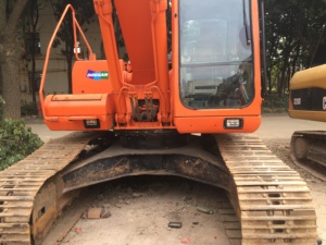 Usado Doosan 225lc-7 210-7 150w-7 220 420-7-7 Precio alegre 22.5ton Alta calidad Japón Original Excavadora hidráulica sobre orugas - Product Image 2