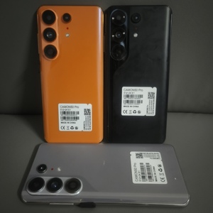 สมาร์ทโฟน New Techno Camon 50Pro ระบบปฏิบัติการ Android 15 รองรับ 5G LTE CDMA หน่วยประมวลผล 10 คอร์ หน้าจอ HD 120Hz แรม 24GB พื้นที่เก็บข้อมูล 512GB แบตเตอรี่ 7000mAh พร้อมระบบชาร์จเร็ว - Product Image 4