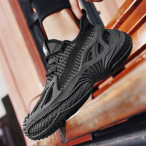 Baskets décontractées pour hommes Chaussures de sport légères à semelle haute avec bout pointu Confortables et élégantes - Product Image 2