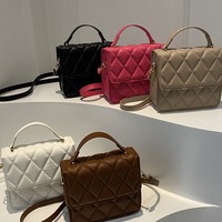 Modische geste ppte kleine quadratische Tasche für Damen Die diesjährige beliebte Umhängetasche mit einer Schulter für den Frühling Sommer