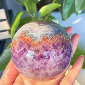 Venta al por mayor de nuevas bolas de ágata de amatista natural con rayas, esferas de cristal de cuarzo curativas para decoración del hogar y regalos - Product Image 1