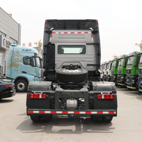 Semi-remorque benne marque Sino Truck 4x2 Diesel Lourd 12 roues Boîte de vitesses FAST Capacité 33 tonnes Moteur Weichai Émission Euro 3