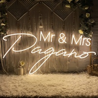 Enseigne néon LED personnalisée Mr & Mrs Neonawall, à intensité variable, plusieurs couleurs, lumière LED pour toile de fond de mariage, cadeau pour couple