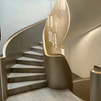 Escalier flottant contemporain avec bande de roulement en bois Invisible Stringer Escaliers droits Escaliers flottants modernes à usage domestique Intérieur Alland