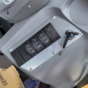 จัดส่งฟรี รถตักล้อยางตีนตะขาบขนาดเล็กใหม่ เครื่องยนต์คัมมินส์ 4x4 พร้อมรับประกัน 1 ปี ขาย - Product Image 5