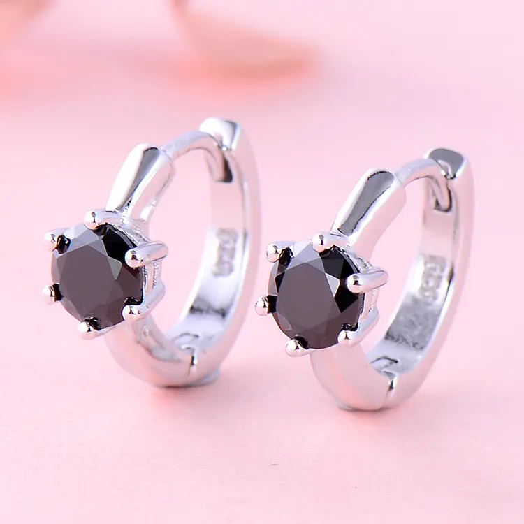 Boucles d'oreilles Huggie en argent Sterling 925 plaqué Rhodium en cristal de pierre noire, Design spécial à la mode