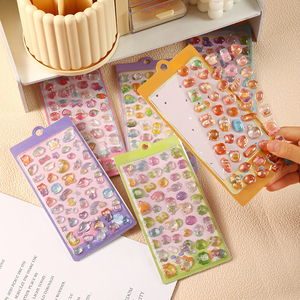สติกเกอร์กันน้ำแบบขายส่ง เป็นมิตรกับสิ่งแวดล้อม พิมพ์สีเต็มรูปแบบ ลายนูน 3 มิติ ตกแต่งโทรศัพท์มือถือ น่ารัก ผลิตจากเรซิ่นคริสตัลเคลือบด้าน สำหรับงาน DIY - Product Image 1