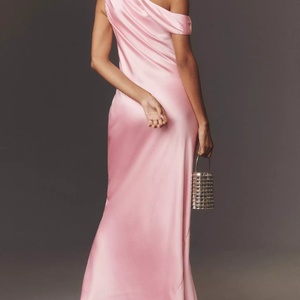 Vestido Maxi Casual de Verano con Bordado Floral, Piel Sintética, Hombros Descubiertos, Satén Brillante, Encaje, Abertura Frontal y Logotipo, Cintura Natural - Product Image 2