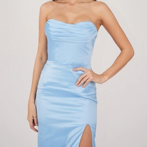 Vestidos Maxi de Verano Elegantes y Formales para Mujer, de Alta Calidad, al por Mayor, Personalizados, con Cuello Halter, Satén, Abertura Lateral Alta, Color Azul Cielo - Product Image 3