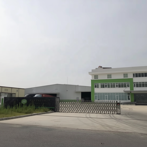 ผู้ผลิตเวียดนามของ LDPE ฟิล์มยืดด้วยมือ-ม้วนจัมโบ้โปร่งใสทนความชื้นสำหรับใช้ในการจัดส่งและบรรจุภัณฑ์ - Product Image 1