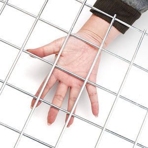 Высококачественная оцинкованная сварная сетчатая панель: прочная, устойчивая к ржавчине, идеальна для ограждений, строительства и промышленного применения - Product Image 6