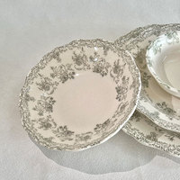 Assiette creuse en porcelaine fine à motif tricolore de style américain moderne pour soupes, desserts et pâtes