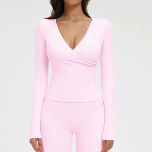 Top Deportivo Corto Personalizado Ecológico de Manga Larga con Cuello en V, Elástico en 4 Direcciones, Ajuste Delgado, Diseño Cruzado Frontal, Ideal para Gimnasio, Yoga y Actividades Deportivas - Product Image 2