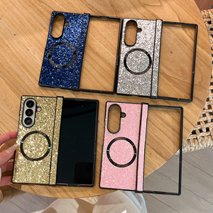 Étui <span class=keywords><strong>de</strong></span> téléphone luxueux avec paillettes brillantes pour <span class=keywords><strong>Samsung</strong></span> Z Fold 8 Ultra, charge magnétique sans fil, coque <span class=keywords><strong>de</strong></span> protection pour téléphone Z Fold 8 7 6 5 - Product Image 1