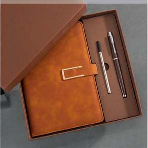 Set de Papelería Multifuncional A5 para Regalo, con Cuaderno de Tapa de Cuero y Bolígrafo - Product Image 2