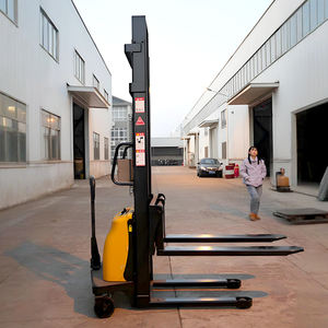 Apilador de palés eléctrico de 1 tonelada y 1,6 M, nuevo equipo de montacargas de estilo semieléctrico para industrias de restaurantes - Product Image 5