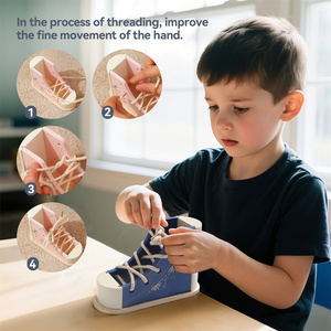 Jouet à lacer en bois, jouet éducatif écologique pour les enfants de 2 à 4 ans, développement de la motricité fine, pratique du lacement - Product Image 4