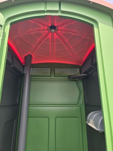 مرحاض محمول يعمل بالطاقة الشمسية IP65 مع بير ، وإضاءة مستمرة - Product Image 2