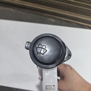 ท่อทางน้ำเข้า 85301-60080 สำหรับ Lexus Gx400 Gx460 ฝาขวดสเปรย์น้ำ ชิ้นส่วนพลาสติก - Product Image 3