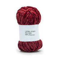Fil à crocheter en chenille 100% polyester coloré en gros, fil fantaisie pour le tricot à la main