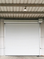 Porte à enroulement industrielle moderne en aluminium, résistante au vent, grande ouverture, en acier, pour entrepôt extérieur