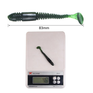 Señuelo de pesca Xy 147 Soft Bait de 83 mm y 4.6 g con cola en espiral para la pesca de lubina - Product Image 1