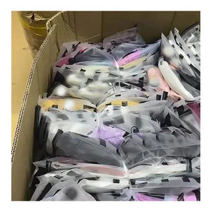เสื้อผ้าสตรีลดราคาขายส่ง แบรนด์ XQ ชุดลำลอง เสื้อยืด ทุกขนาด คละแบบ สุ่มจัดส่ง สินค้าพร้อมส่ง - Product Image 1