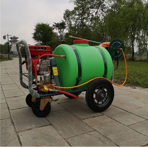 Chariot pulvérisateur à moteur essence 160L avec enrouleur de tuyau automatique pour applications agricoles et de jardinage - Product Image 6