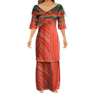 Robe maxi tribale polynésienne personnalisée de Tonga, bordure à volants, col en V, Puletasi, ensemble haut et jupe deux pièces pour femmes - Product Image 6