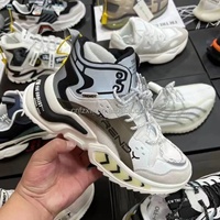 Chaussures de Marque d'Occasion Tendance XW de Haute Qualité, Balles de 45-100kg, Styles Mixtes Femme Homme, Grade A+, Toutes Tailles