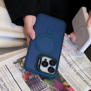 เคสใสแบบด้านพร้อมกรอบกล้องพับได้สำหรับ iPhone 11 12 13 14 15 Pro Max รองรับการชาร์จไร้สายแบบแม่เหล็ก พร้อมฟิล์มเลนส์ - Product Image 4