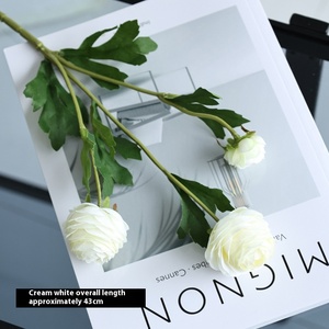 Nouvelles <span class=keywords><strong>roses</strong></span> artificielles en soie à 3 têtes, style lotus, pour Noël, Nouvel An, la Saint-Valentin, la remise des diplômes, les mariages, Pâques et la décoration <span class=keywords><strong>de</strong></span> table - Product Image 6