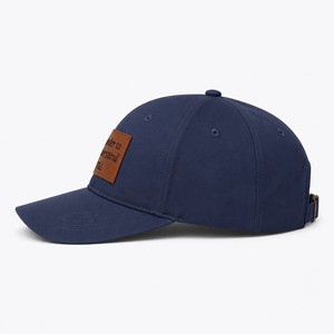 Gorra de béisbol personalizada OEM de cuero vegano con parche, de sarga de poliéster de 6 paneles, con letras, ajustable, para deportes, fabricante, venta al por mayor a granel - Product Image 4