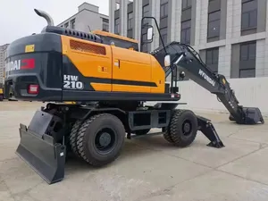 Excavadora de Ruedas de Servicio Pesado HW210 Amarilla de Marca Reconocida con Cucharón de 1m, Motor de 136kW, Alta Potencia de Excavación y Rendimiento Confiable - Product Image 1