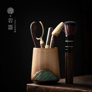 Juego de Utensilios para Té de Seis Piezas, Madera de Ébano, Herramientas de Té Kung Fu, Completo con Cuchara, Pinzas, Cuchillo, Cepillo, Forma Cilíndrica, Origen Dehua - Product Image 1