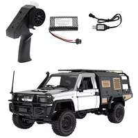 Dwi Dowellin MN82 MN82PRO MN82S 2.4G Camionnette tout-terrain électrique 4x4 télécommandée 1/12 Modèles Toyoto Voiture RC