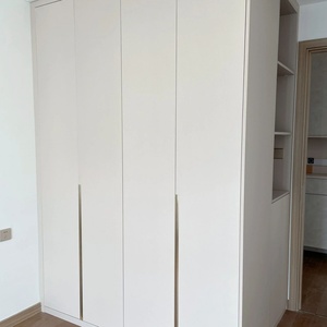 Factory-Custom Eco-Friendly Large Capacity <b>Wood</b> Bedroom <b>Wardrobes</b> Closets Built-in Handles for Hotel Villa Use Minimalist Modern - Product Image 5