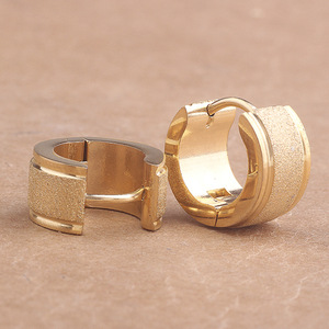 Boucles d'oreilles à clipser 7 mm en acier inoxydable doré en forme de U, bijoux tendance - Product Image 2