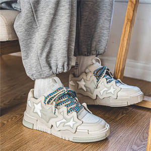 Scarpe da ginnastica casual da <span class=keywords><strong>uomo</strong></span> Adit Support in <span class=keywords><strong>pelle</strong></span> verniciata nera con lacci, personalizzabili e flessibili, per la corsa e il tempo libero. - Product Image 6