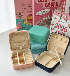 Muestra Gratuita de <span class=keywords><strong>Caja</strong></span> de Joyería de Viaje Mini, Elegante y Lujosa, Personalizada, de Cuero PU y Terciopelo, con Cierre de Cremallera Cuadrado, <span class=keywords><strong>Caja</strong></span> de Regalo - Product Image 2