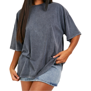 T-shirts d'été à manches courtes et surdimensionnés pour femmes délavés à l'acide T-shirts pour femmes délavés vintage lourds - Product Image 1